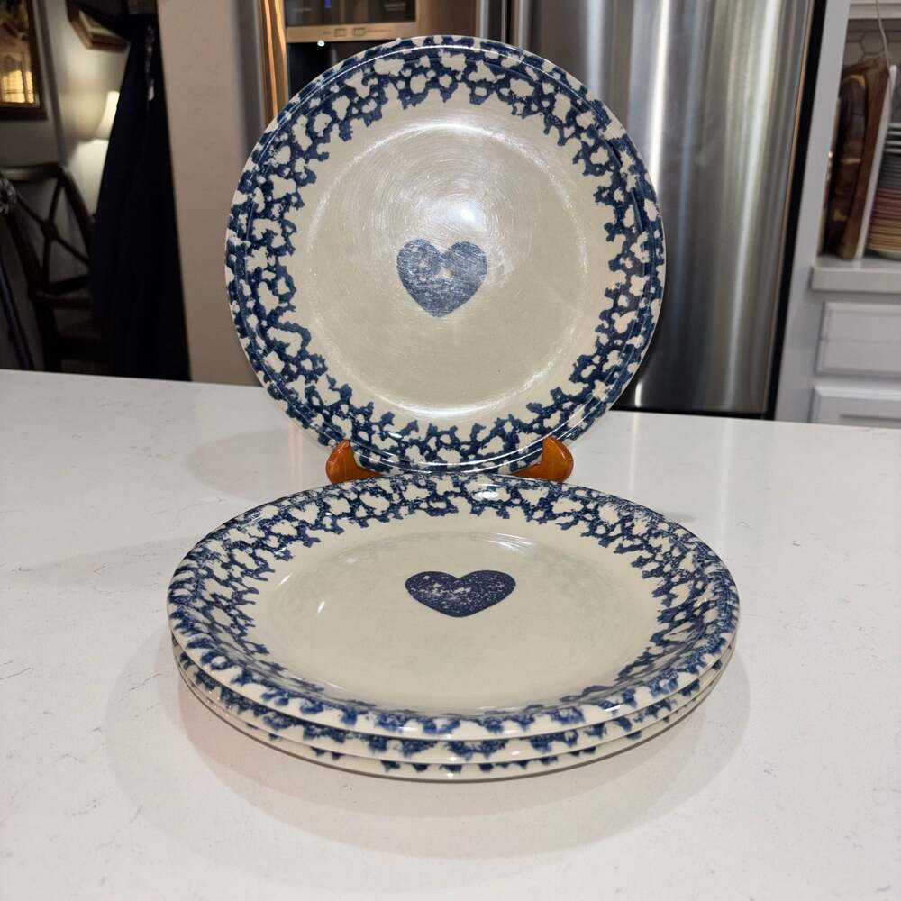 Folk Craft Hearts by Tienshan Blue Sponge Spongeware Dinner Plates (4)